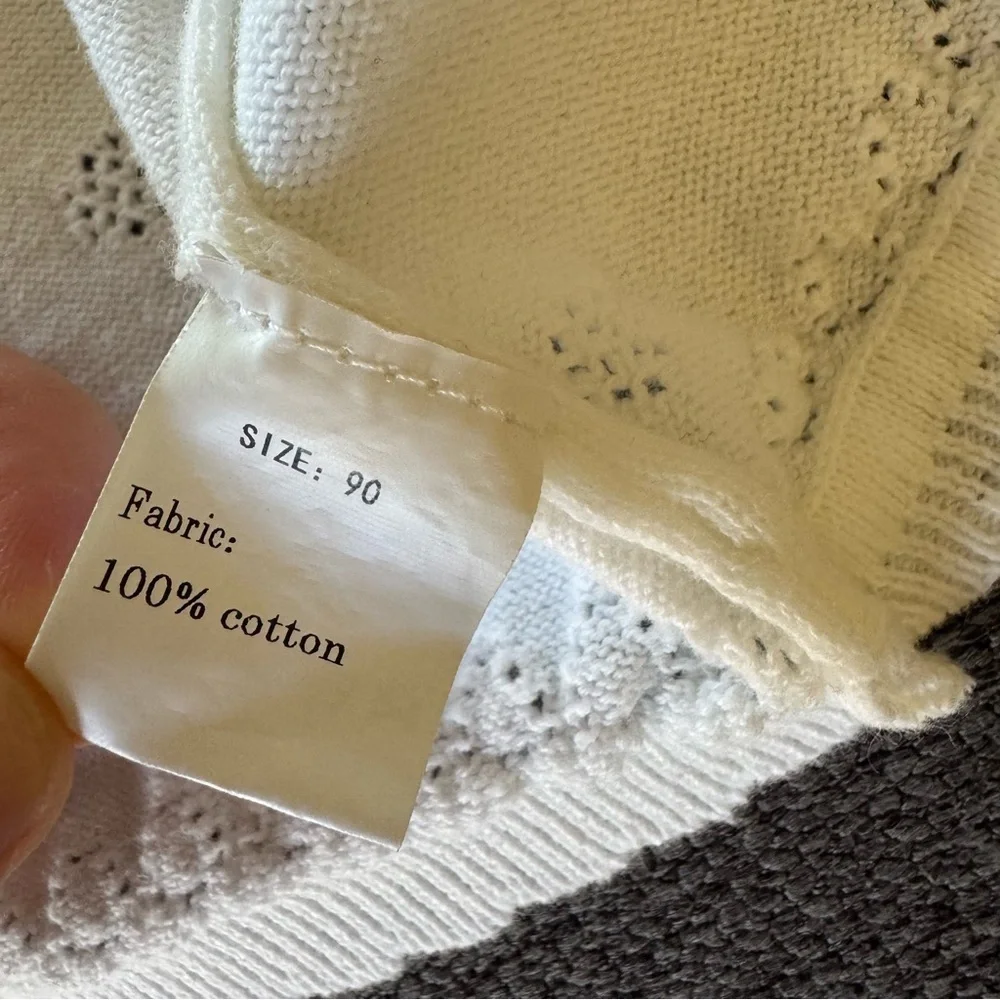 N/A white cotton